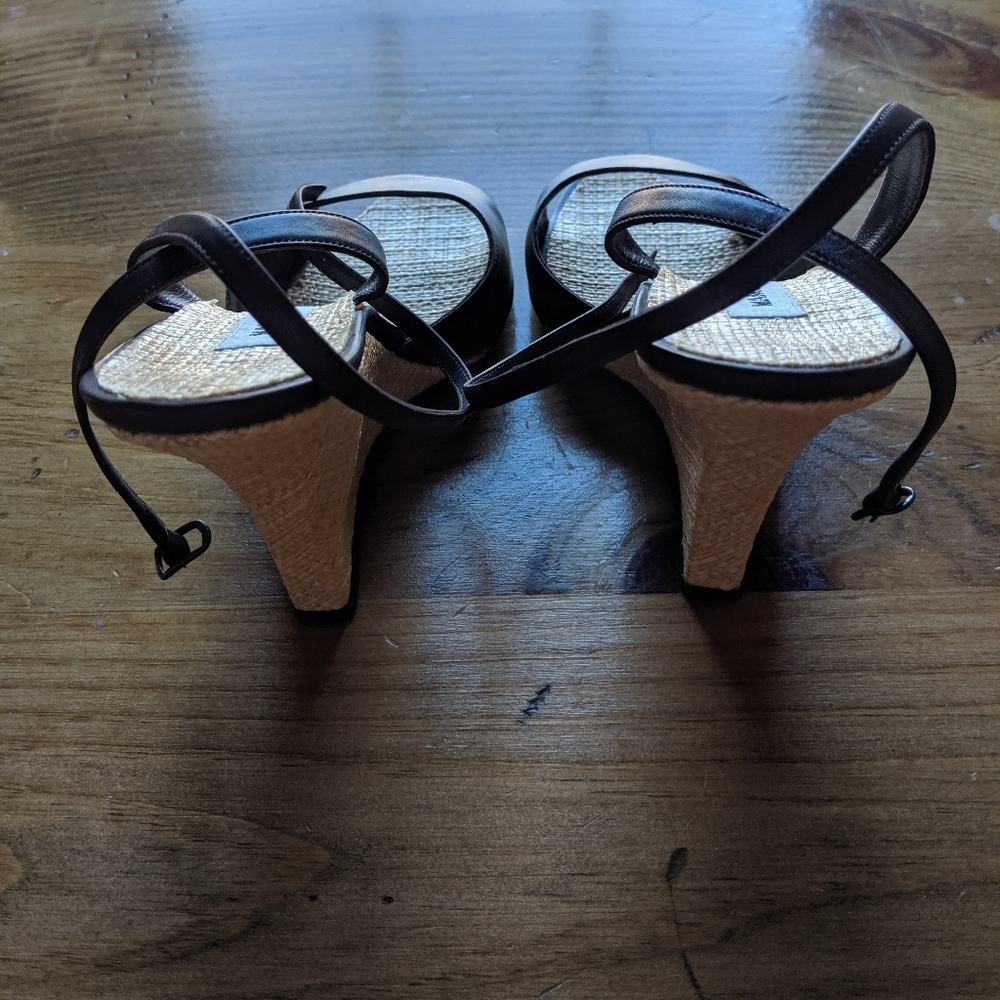 Brown Manolo Blahnik Raffia Wedges - Size 7.5 - Picture 5 of 7
